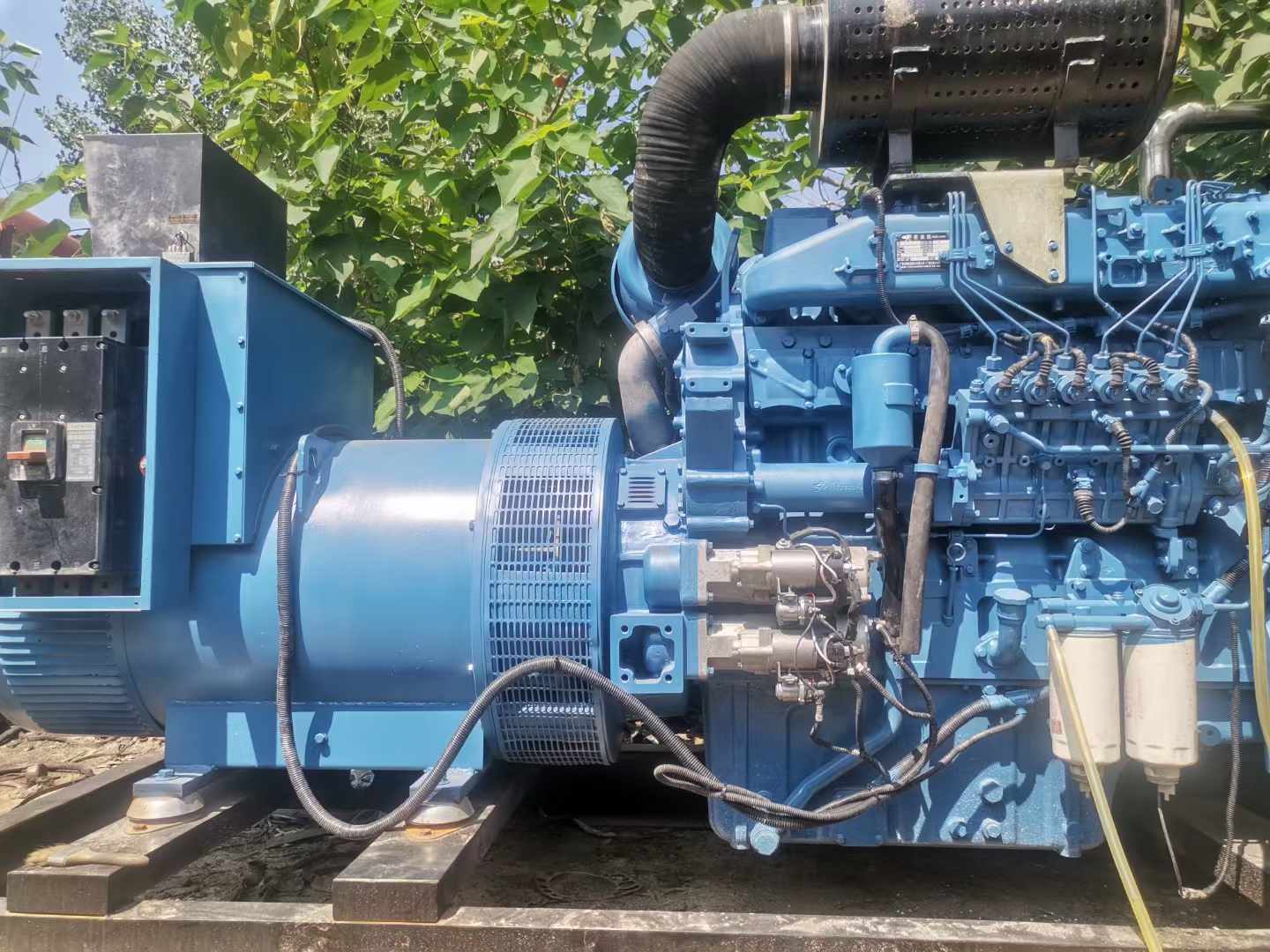 盘山详细说明降低 800kW 柴油发电机输出电流波动的方法