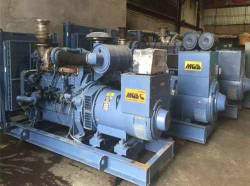 盘山发电机组带负载降电压是什么原因照成的？