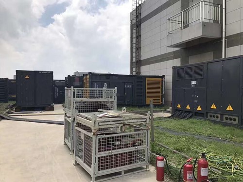 盘山除了定期检查，还有哪些方法可以及时发现接触式转速表探头的磨损？